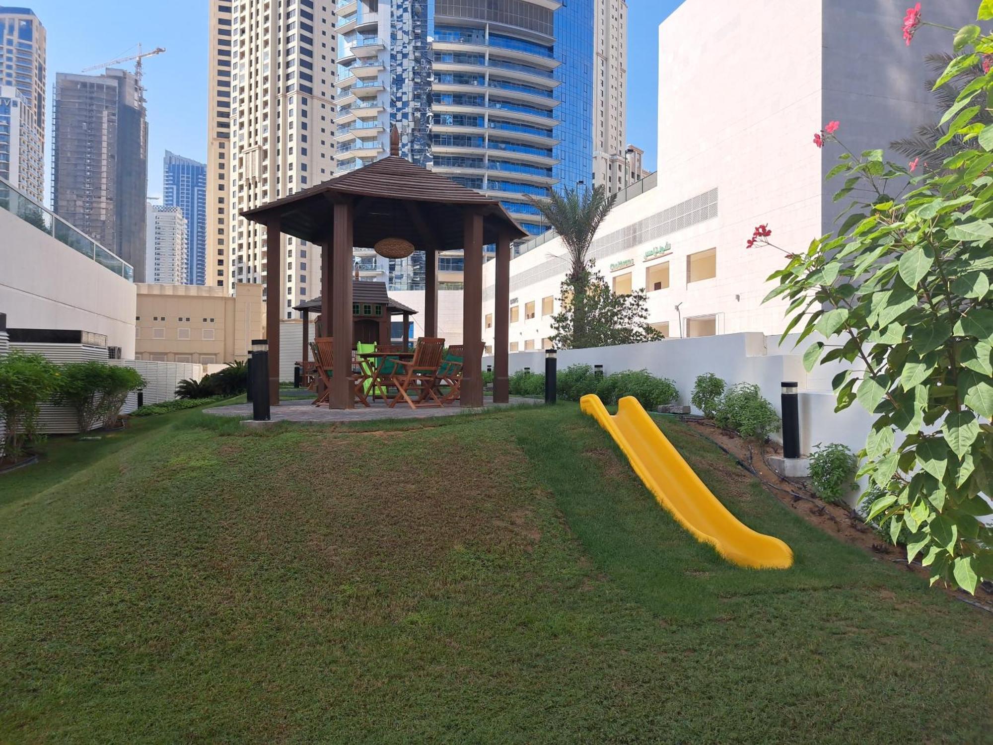 Barcelo Residences Dubai Marina Eksteriør bilde
