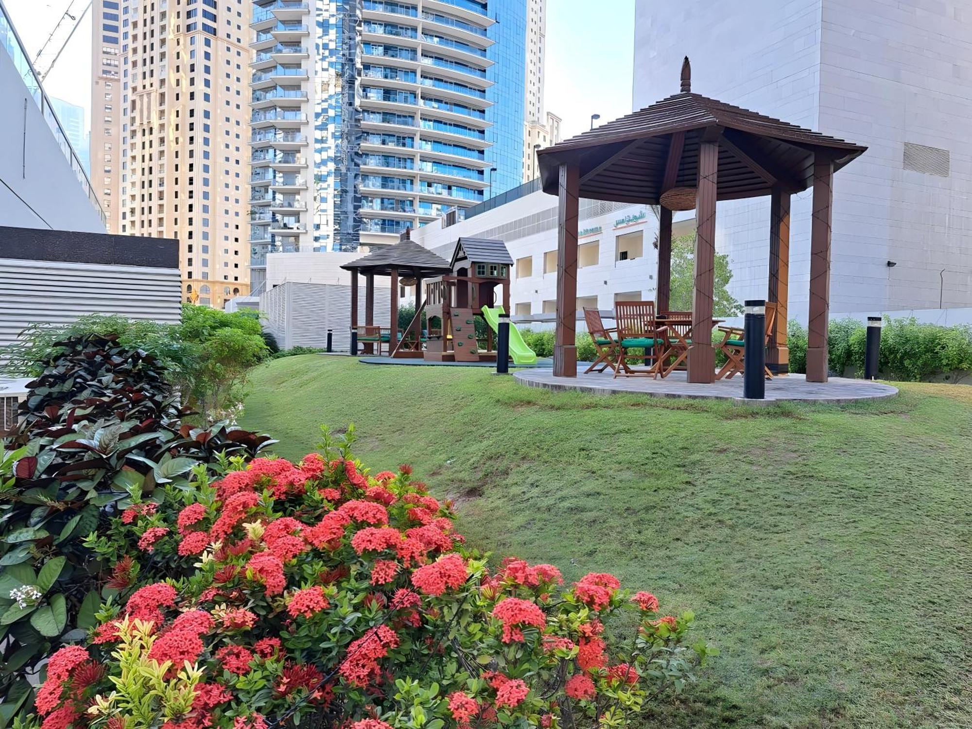 Barcelo Residences Dubai Marina Eksteriør bilde